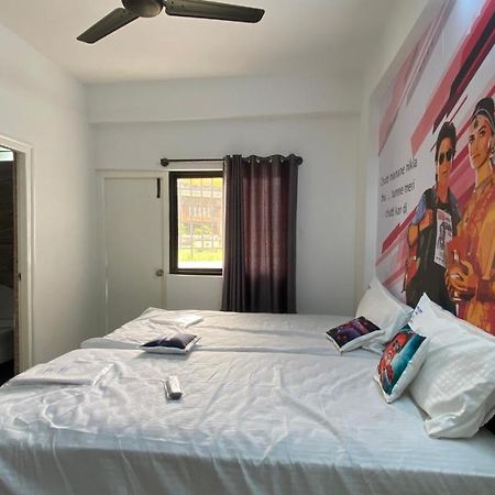 C Suites - Royal Homes II Short & Long Stays Bangalore Ngoại thất bức ảnh