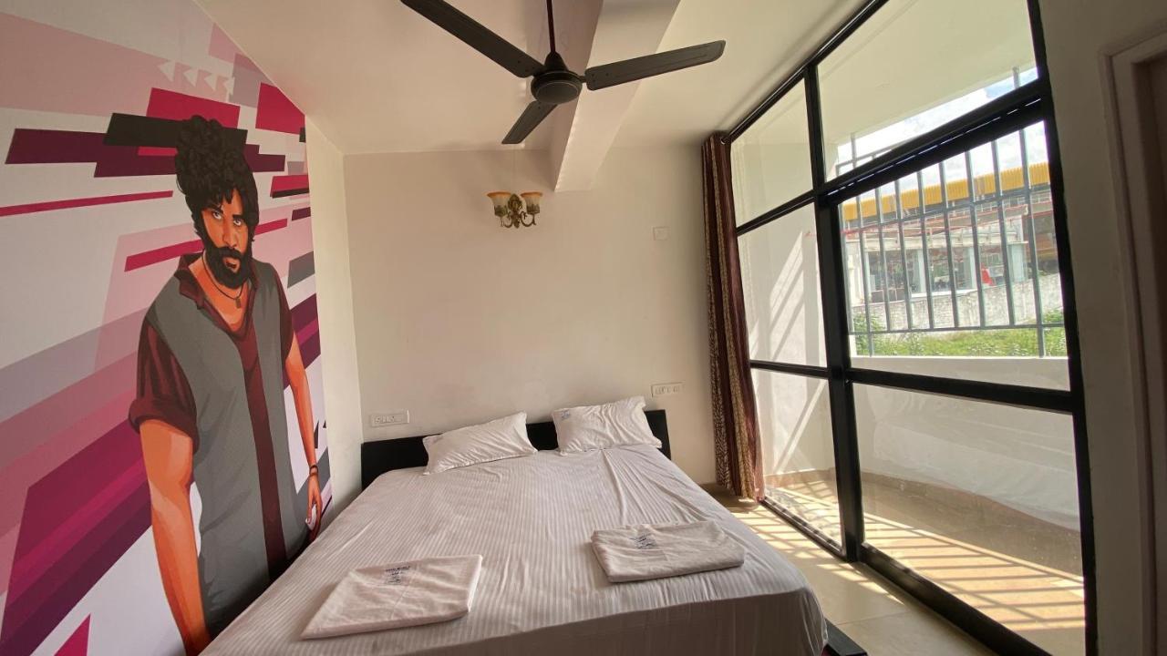 C Suites - Royal Homes II Short & Long Stays Bangalore Ngoại thất bức ảnh